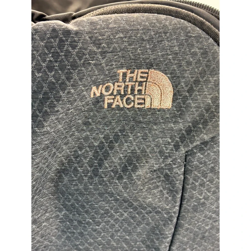 The North Face Overhaul 40 Backpack Black Travel Carry On Laptop Bag